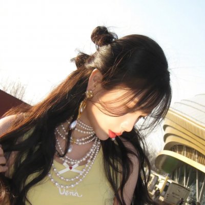 歌舞团的女人们